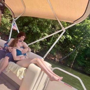 Meet your Posher, Ethan